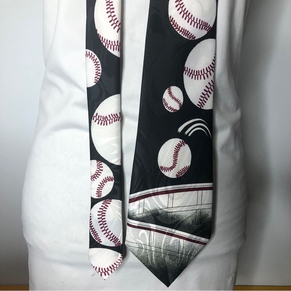 Vintage Florence Silk sports necktie baseball‎ black men's tie